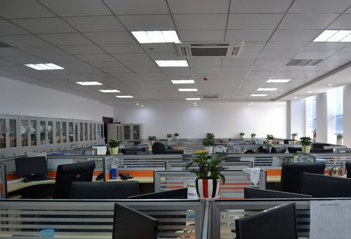 金銳機(jī)電取得變頻器用可調(diào)節(jié)風(fēng)道散熱器，可加速散熱過程提高變頻器散熱效率:變頻器